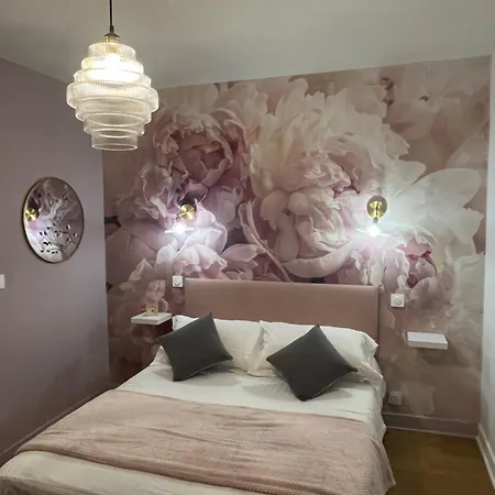 Hotel Le Cygne à Le Bugue Extérieur photo