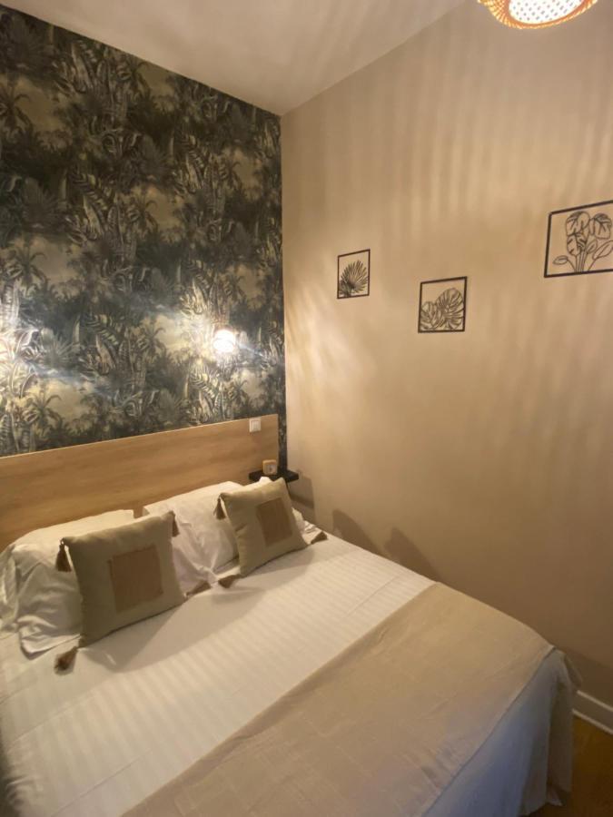 Logis Le Cygne Hotel