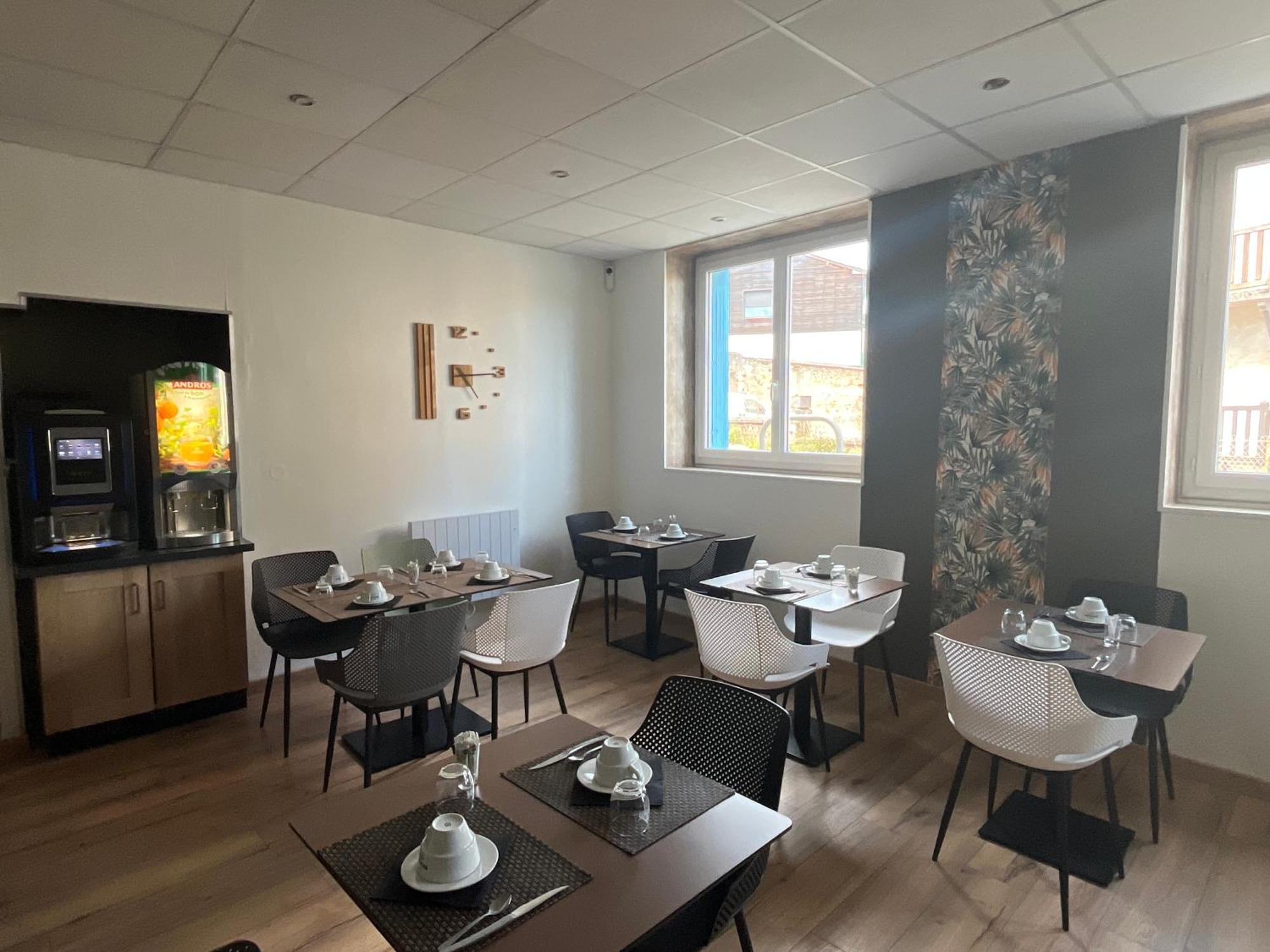 Hotel Le Cygne 2*